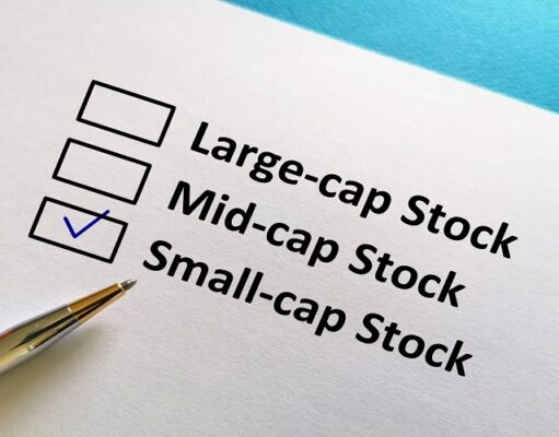 Investing in Small-Cap Stocks: Opportunities and Risks Small-Cap Stocks
