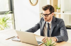 Accountant or Bookkeeper in Harrisonburg: Whom Do You Need and When? Bookkeeper